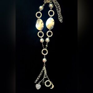 Elegant Silver Dangle Necklace